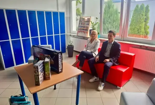 Nowa strefa relaksu dla uczniów w Choszcznie otwarta