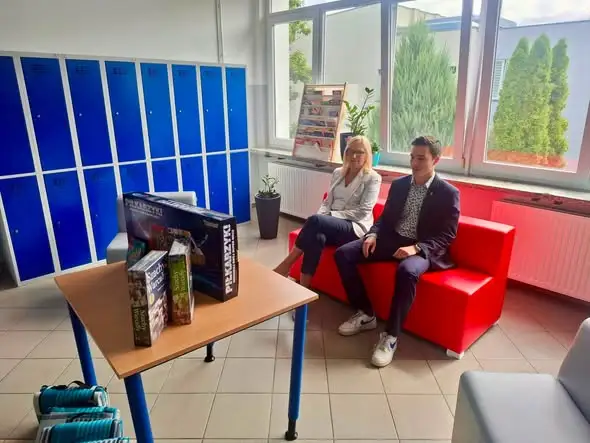 Nowa strefa relaksu dla uczniów w Choszcznie otwarta