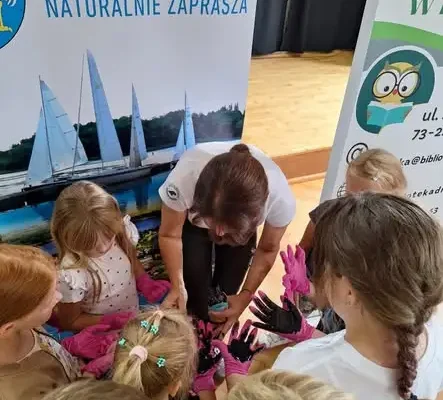 Wakacyjne zajęcia o ptasich migracjach w Drawieńskim Ośrodku Kultury