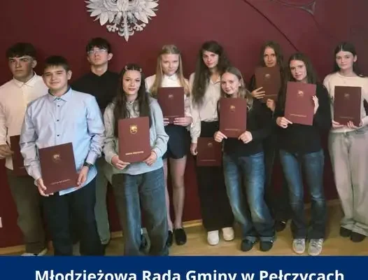 Młodzieżowa Rada Gminy Pełczyce rozpoczęła III kadencję – ślubowanie i wybór prezydium